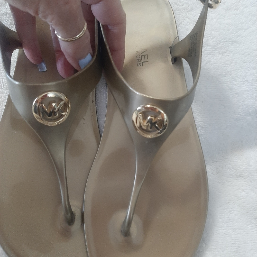 Sandals - Picture 5 of 5